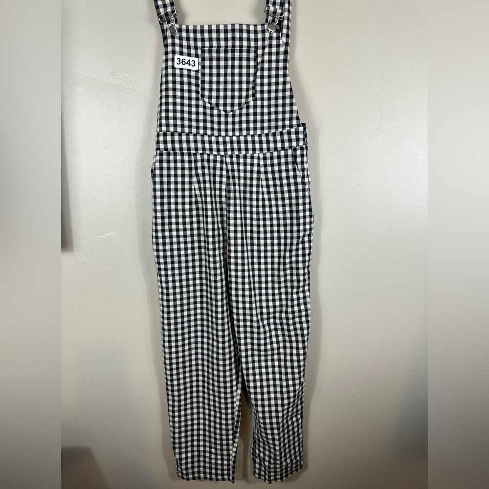 No name small black / white overalls pant 14”w zip side 12”r 22-1/2inseam